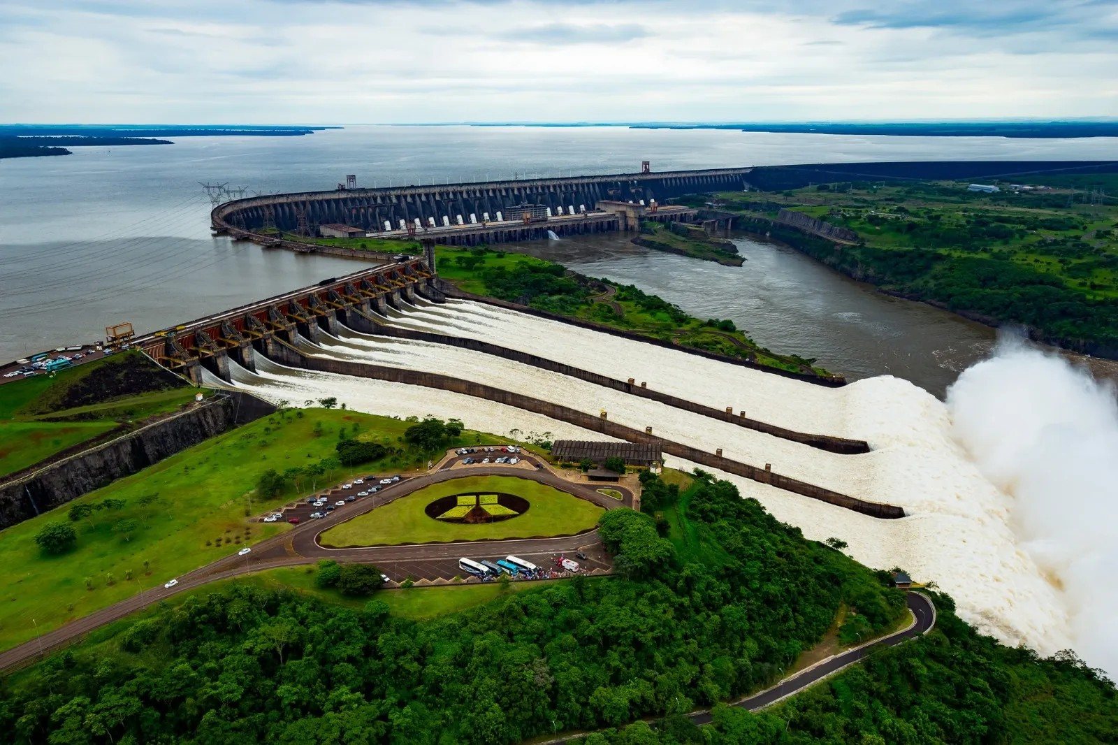 Itaipú Binacional – Visita a la Central — foto 1
