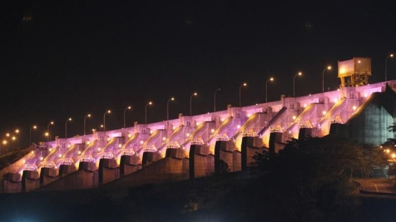 Iluminación Monumental de Itaipú — foto 2